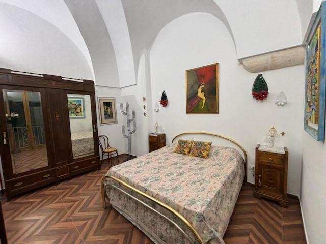 Luxury Dimora Peter - Two-Bedroom House - 31