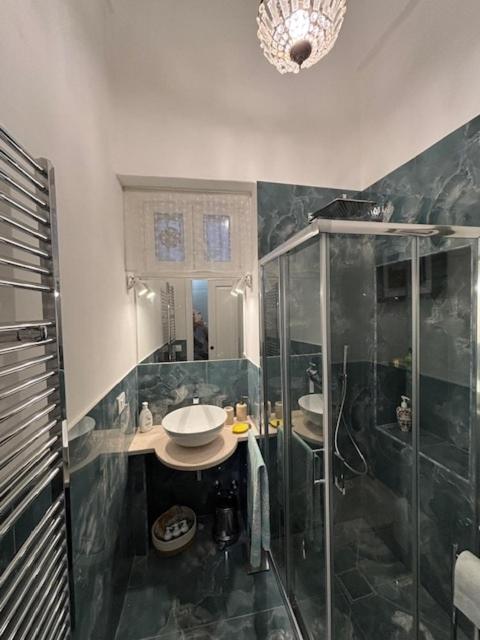 Luxury Dimora Peter - Two-Bedroom House - 59
