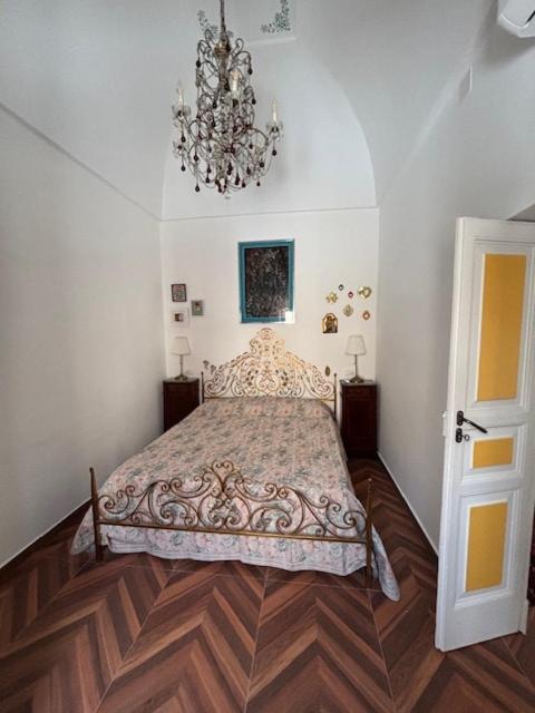 Luxury Dimora Peter - Two-Bedroom House - 86