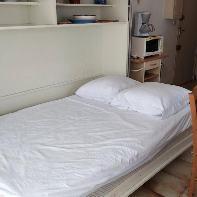 Appartement balcon proche mer - One-Bedroom Apartment with Sea View - 6