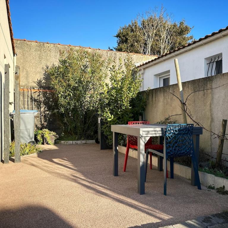 Petite dépendance au calme - jardin partagé et logement privé - Haus mit 1 Schlafzimmer - 3