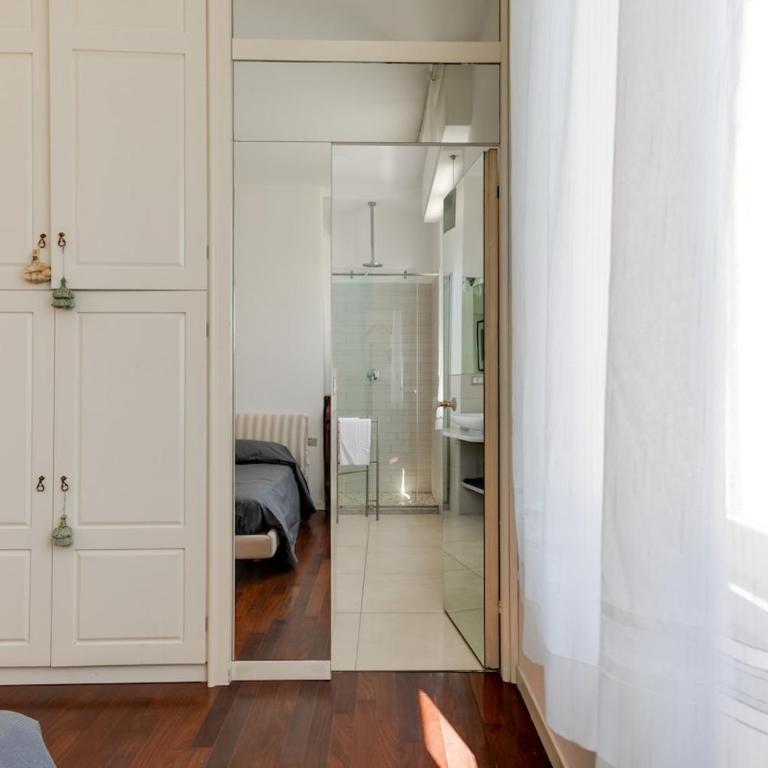 Villa Camilla 3 Suites in the Heart of Viale Ceccarini - One-Bedroom Apartment - 9
