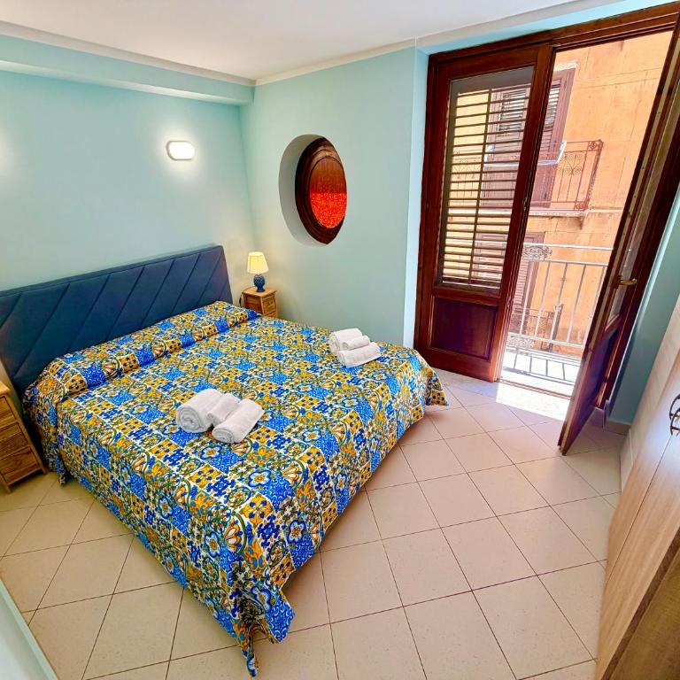 Casa Vacanze 2 piani Sant'Agostino 77 al Chiostro - One-Bedroom House - 12