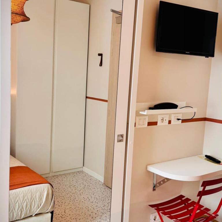 Hotel Cristina - Camera Singola Economy - 7