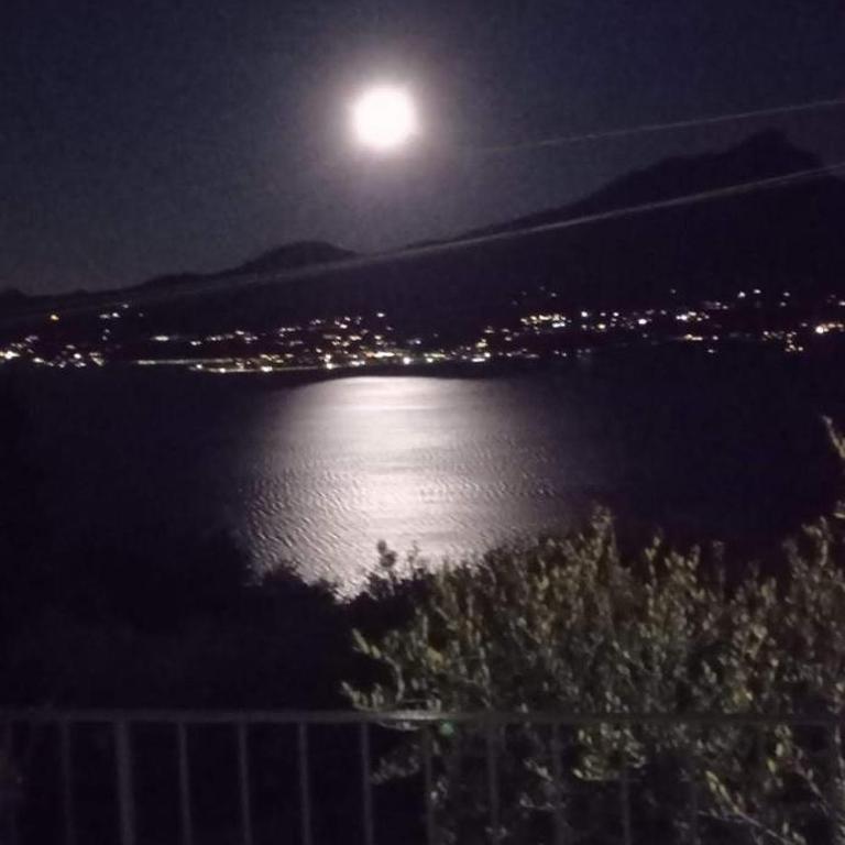 Punta sul Garda - Two-Bedroom House - 15