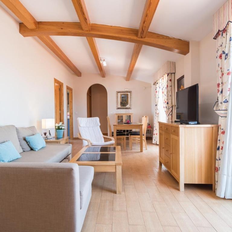 Penthouse with Two Terraces, Sea & Mountain Views - Apartamento de 2 dormitorios - 1