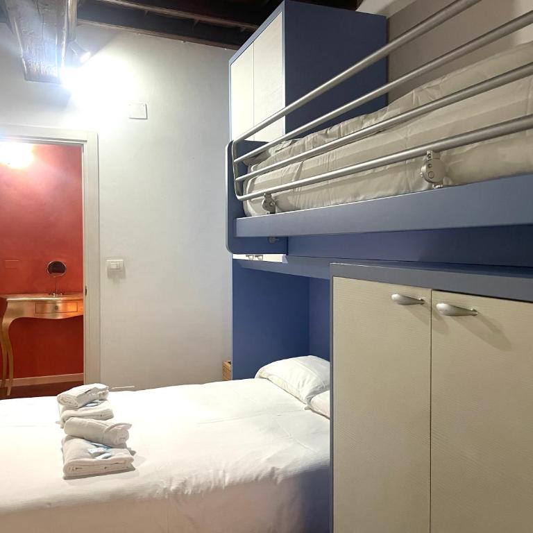 Casa storica per 9 ospiti nel Quadrilatero Romano! - Appartement 3 Chambres - 17