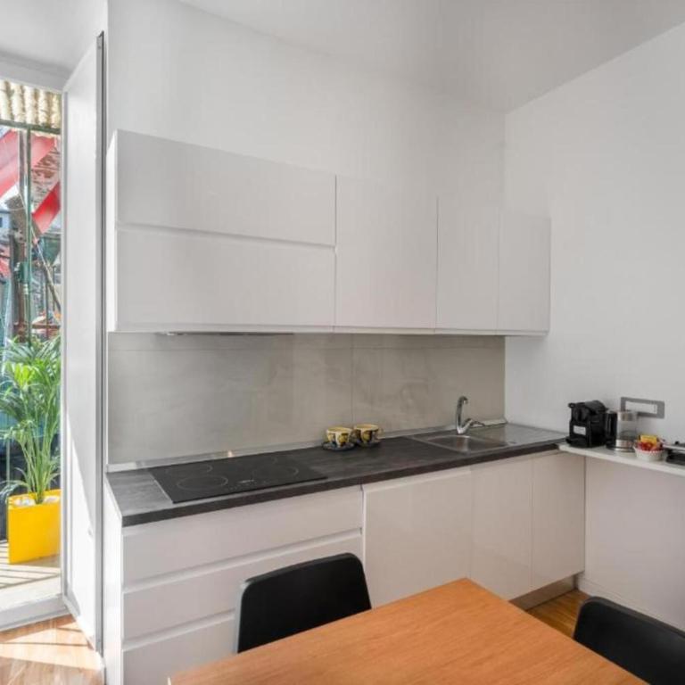 Luxury Stay in the Historic Center - Appartamento Deluxe con 2 Camere da Letto e Balcone - 26