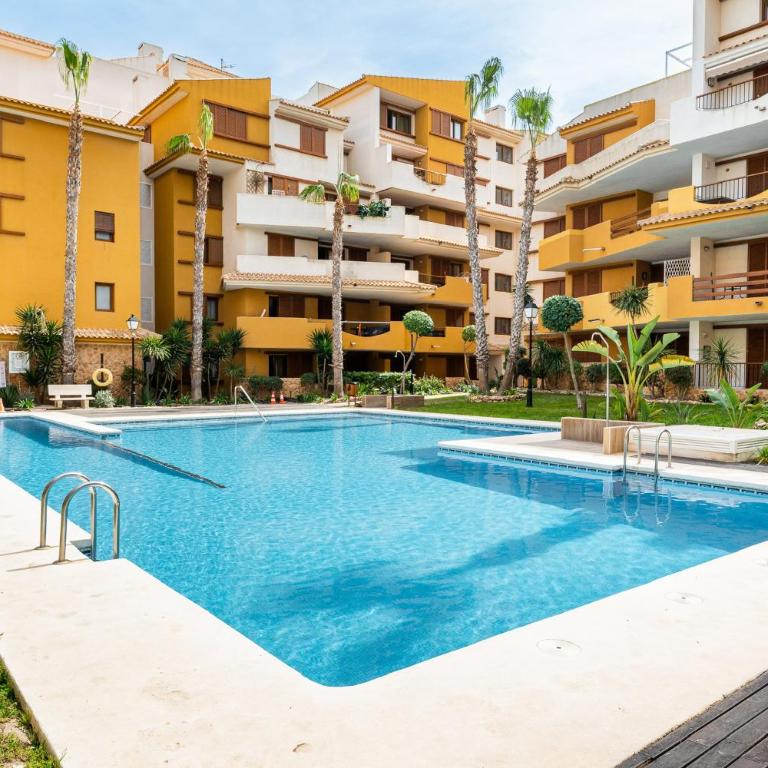 Tornado Apartamento Sunrise - Three-Bedroom Apartment - 11