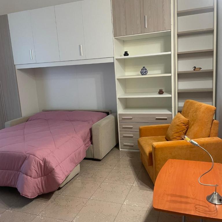 Annamaria HOME - centro Taranto - One-Bedroom Apartment - 3
