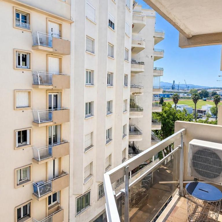 GregBnb - Appartement 1 chambre - Balcom - Clim -2 - Apartment mit 1 Schlafzimmer - 11