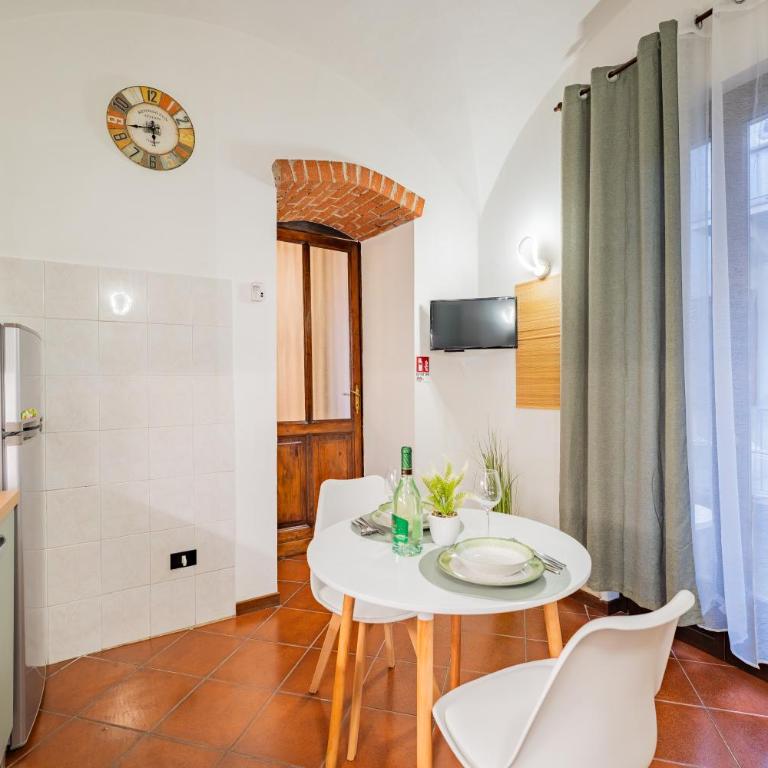 Evergreen House - Apartment - 3