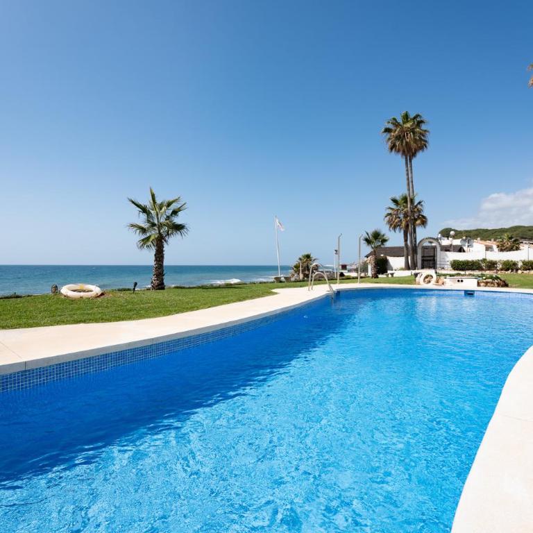 CT 406 - Faros' Royal Beach - Beachfront Apartment - Casa de 3 dormitorios - 3