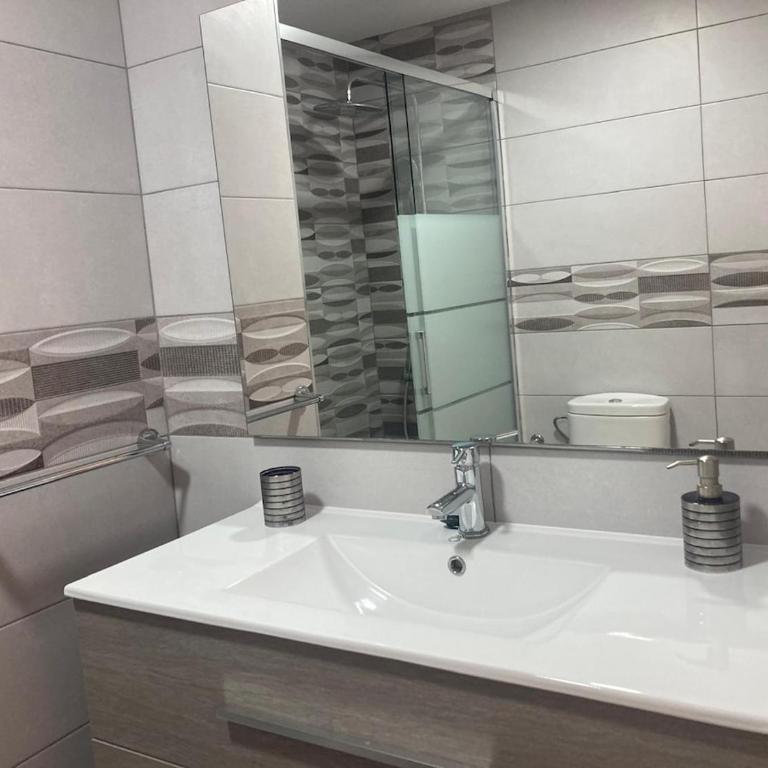 Turrini Apartment with sea view terrace - Apartamento de 2 dormitorios - 10