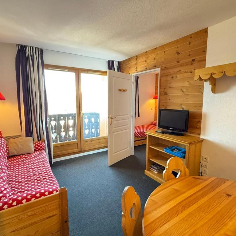 Risoul T4 8 pers Pied des pistes Piscine & Sauna - Appartement - 1