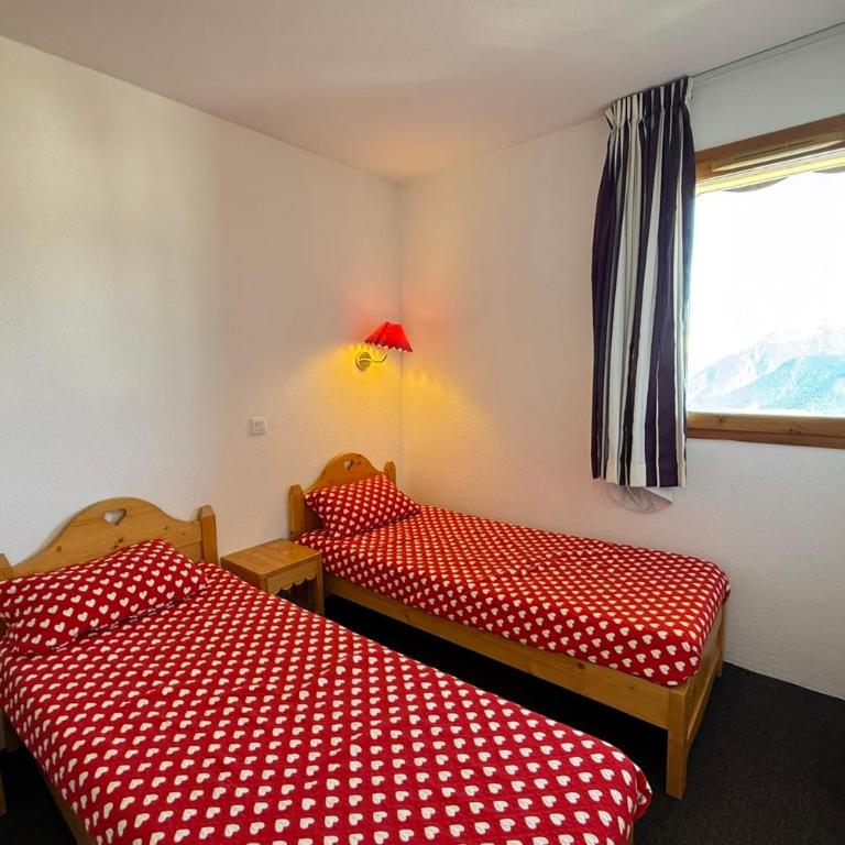 Risoul T4 8 pers Pied des pistes Piscine & Sauna - Appartement - 8