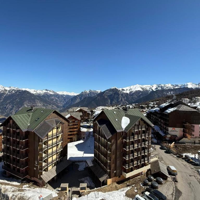 Risoul T4 8 pers Pied des pistes Piscine & Sauna - Appartement - 9
