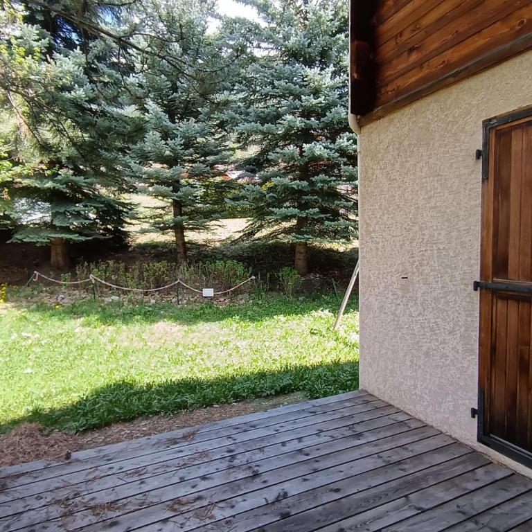 Grand Chalet de 150 m avec vue sur les pistes - Chalet - 24