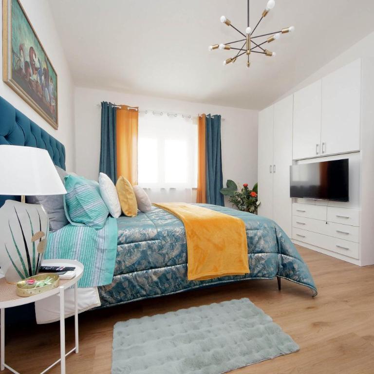 AIRPORT 10 Min - Seafront Fly and Beach TWO - Appartamento Deluxe con 3 Camere da Letto - 2