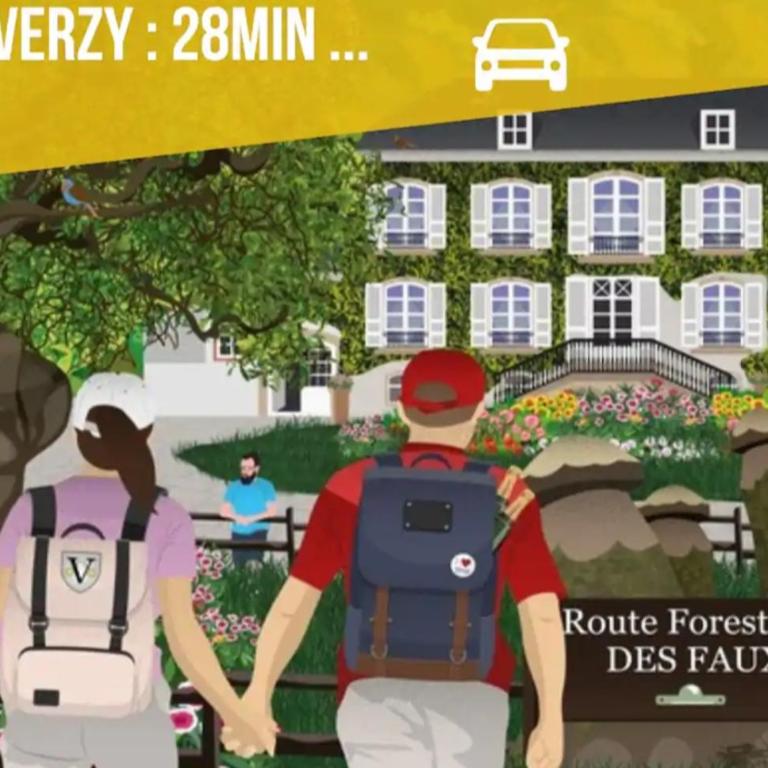 Family - Reims Cathedral View - City Break - Two-Bedroom Apartment - 13