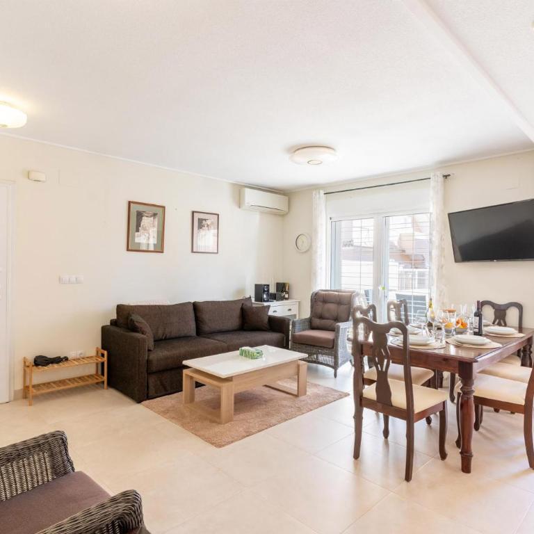 Golden Coast Terrace Escape - Apartamento de 2 dormitorios con terraza - 21