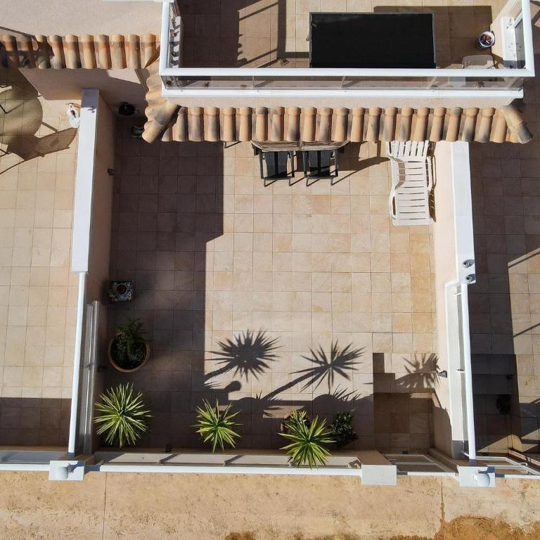 Golden Coast Terrace Escape - Apartamento de 2 dormitorios con terraza - 37