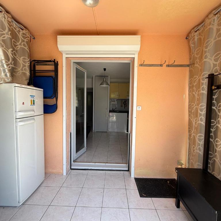 T2 plein sud jardin 4 pers proche Plage Clim pkg - Appartement 1 Chambre - 11