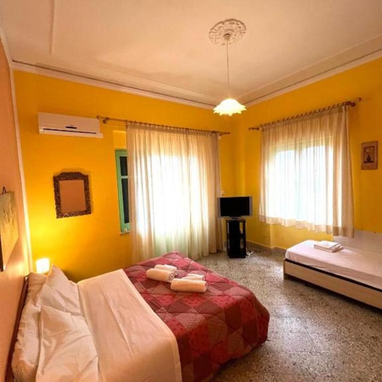 Casa Levante - One-Bedroom Apartment with Garden View - 9