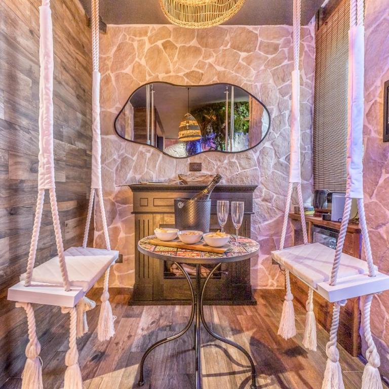 Int 37 Luxury Rooms - Deluxe Room - 3