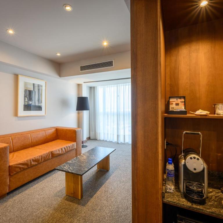 Holiday Inn Cordoba by IHG - Suite con cama extragrande - 3