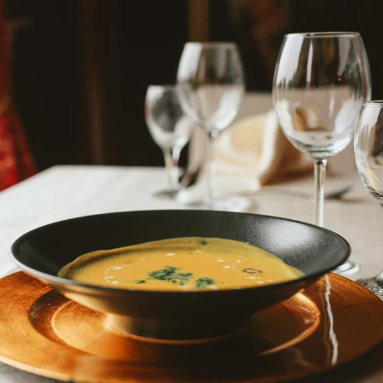 Hotel Bosna Banja Luka - Superior Dvokrevetna Soba sa Bračnim Krevetom - 8