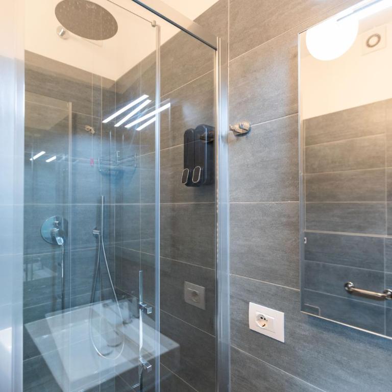 Dacla Hosting T6 Centrale - Appartamento Monolocale con Letto King-Size - 6