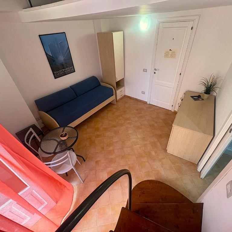Casa Mafalda B&B - Camera Tripla con Balcone - 6