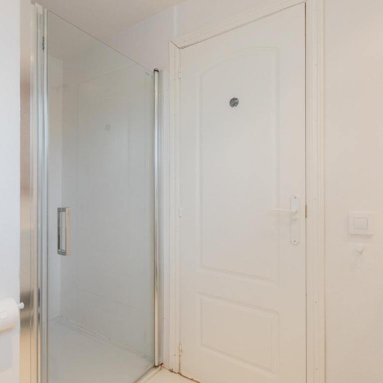 ALOJAMIENTO ARENAL PARK - Apartamento de 3 dormitorios - 63