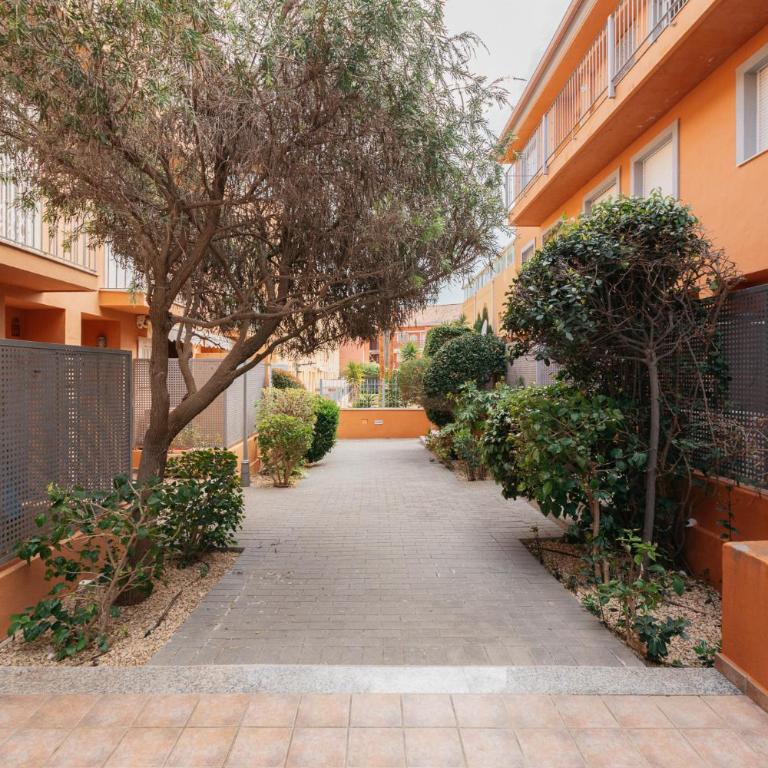 ALOJAMIENTO ARENAL PARK - Apartamento de 3 dormitorios - 65