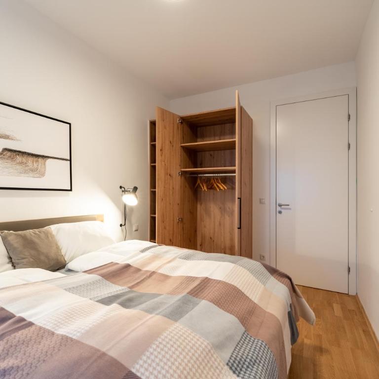 Premium Apartments in Altstadtnähe - Apartment mit 2 Schlafzimmern - 11