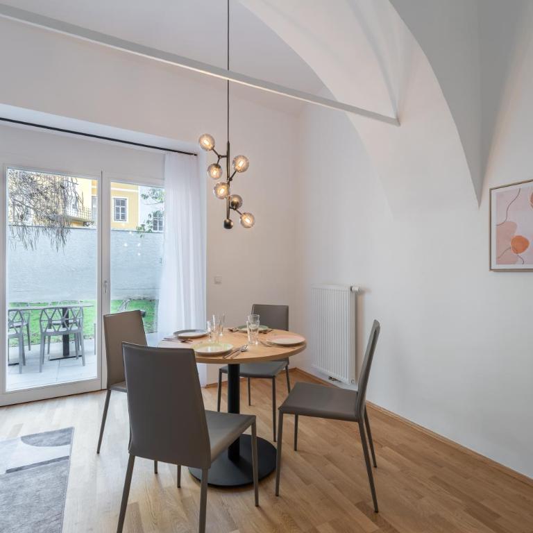Premium Apartments in Altstadtnähe - Apartment mit 2 Schlafzimmern - 7