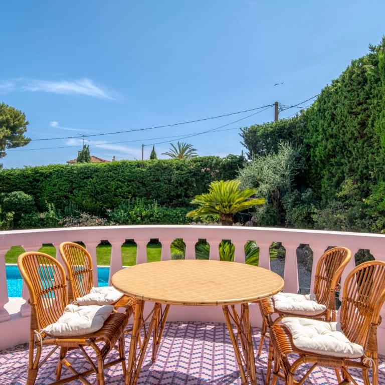 Somptueuse villa familiale avec piscine a distance piétonne de Cannes - Villa - 29