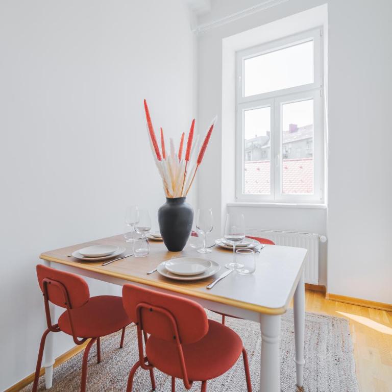 Premium 2BR Apartment close to city center - Apartment mit 2 Schlafzimmern - 18