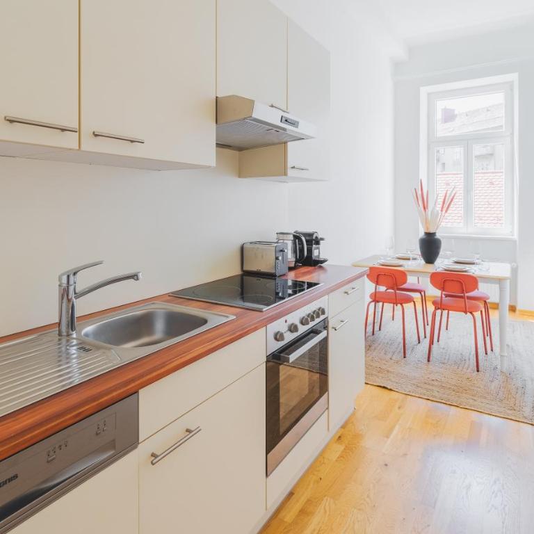 Premium 2BR Apartment close to city center - Apartment mit 2 Schlafzimmern - 10