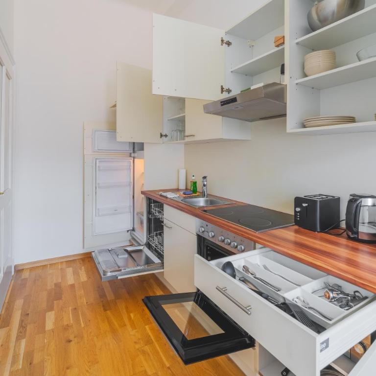 Premium 2BR Apartment close to city center - Apartment mit 2 Schlafzimmern - 35