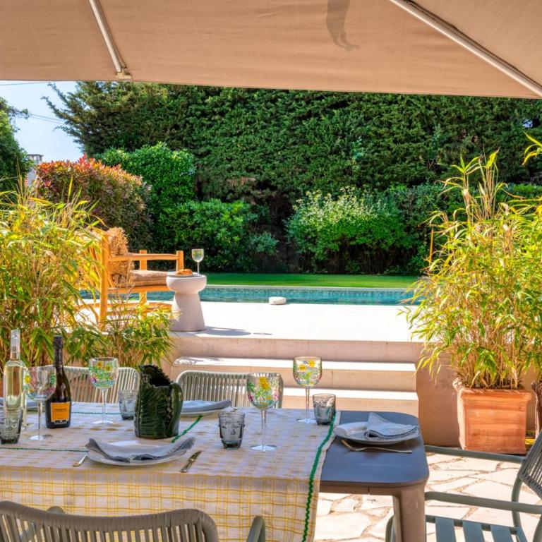 Somptueuse villa familiale avec piscine a distance piétonne de Cannes - Villa - 30