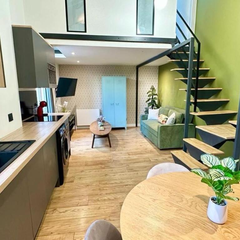 63 Claire 2 2 Bedrooms Vaise Train Station - Appartamento con 2 Camere da Letto - 1