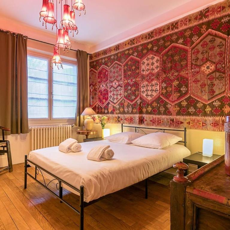 Zassiettes et Tintin - Three-Bedroom Apartment - 1