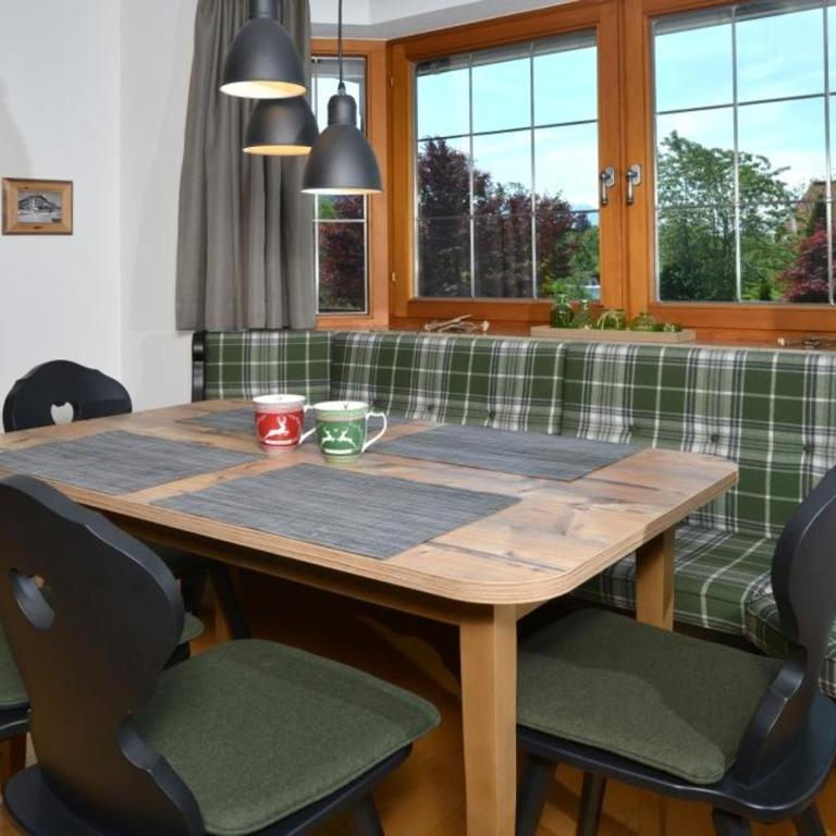 Apartment Alpenhip - Apartment mit Balkon - 2