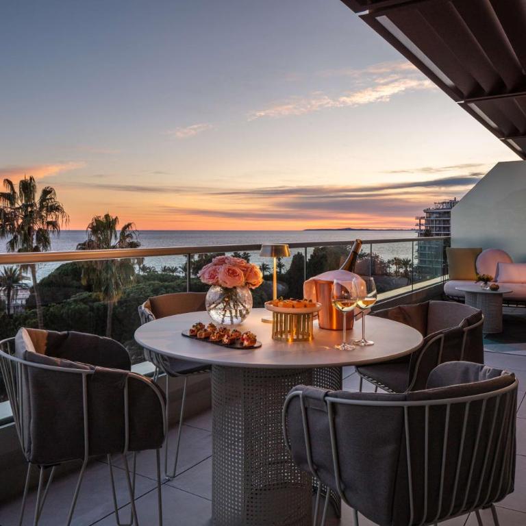 Anantara Plaza Nice Hotel - A Leading Hotel of the World - Albert I Suite with Panoramic Sea view - 4