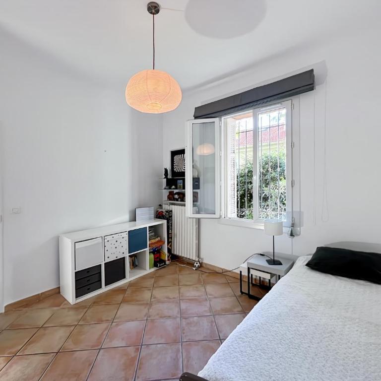 Vue mer et îles d'Or, villa rénovée, plancha gaz - Villa - 14