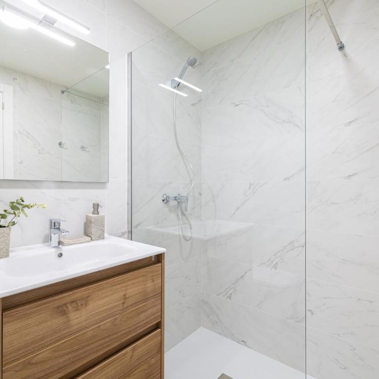 PAYPE Fuengirola by AORA STAY - Apartamento de 2 dormitorios con terraza - 3