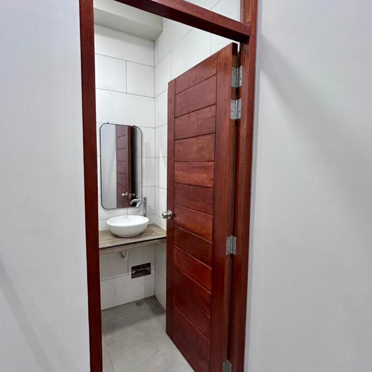 Habitación Independiente Centro Ciudad - Habitación Doble con baño privado - 2