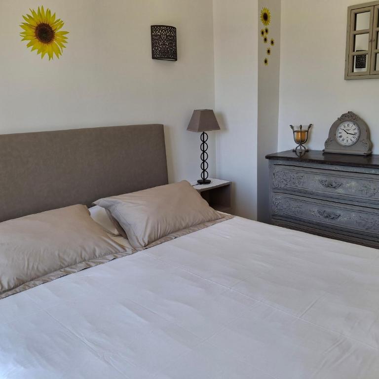Le Cabanon de Laura - Ferienhaus - 8